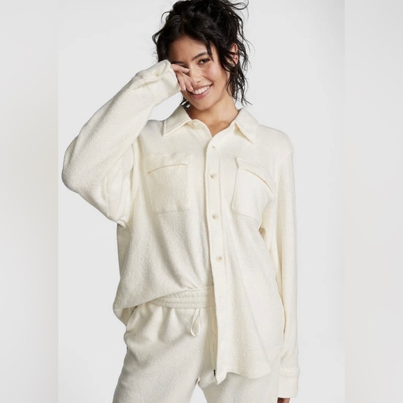 PINK Victoria's Secret Tops - Victoria Secret Pink Fleece Shacket Long Sleeve‎ Reverse Shirt Top XL Cream